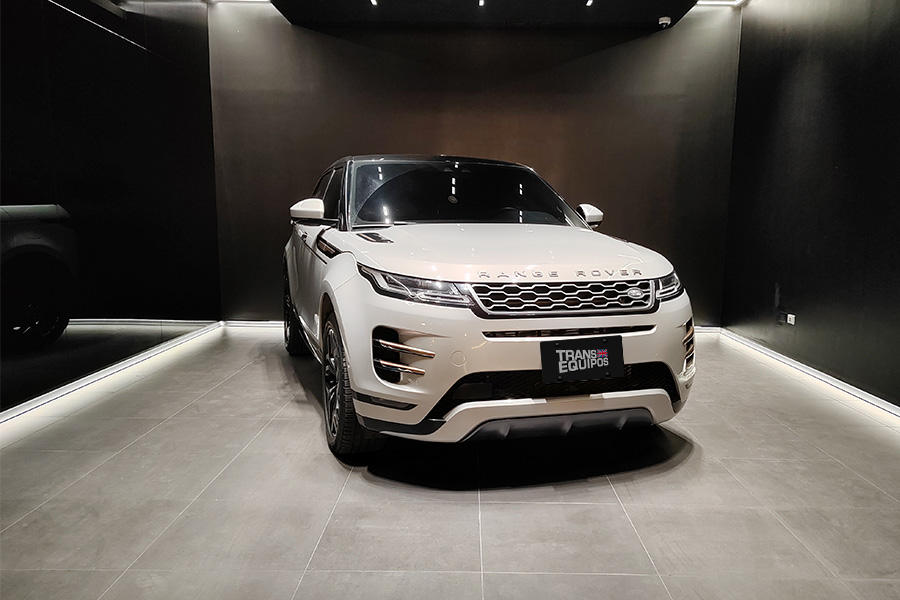 Range Rover Evoque P300 R-Dynamic HSE 