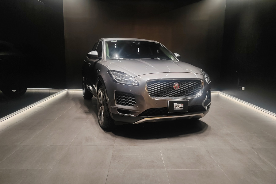 Jaguar E-PACE P250