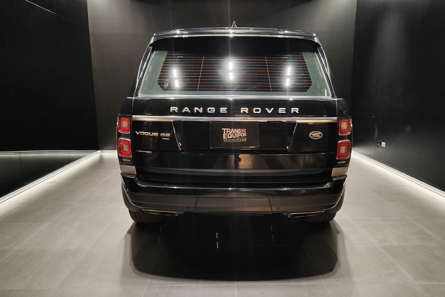 Range Rover Vogue SE P525