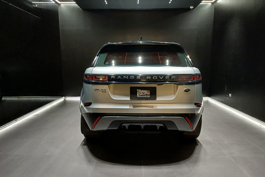 Range Rover Velar P250 R-Dynamic