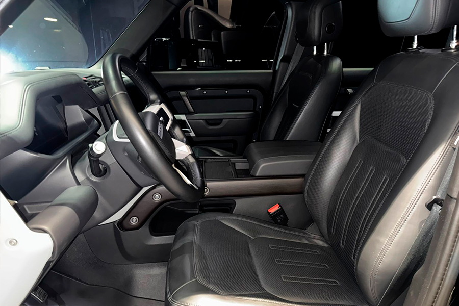 Defender 110 P400 HSE