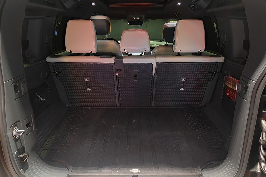 DEFENDER 110 P400 HSE  /  *PREVIA CITA