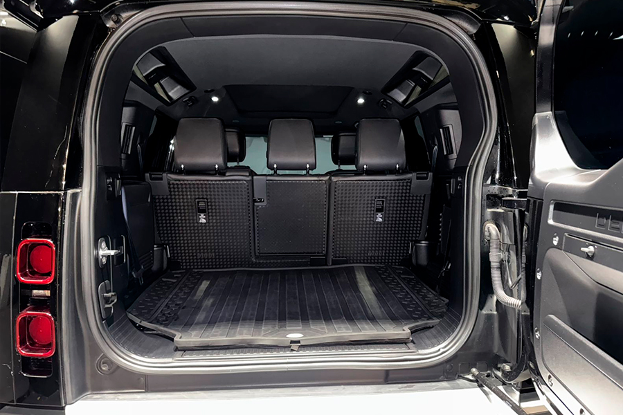 Defender 110 P400 HSE